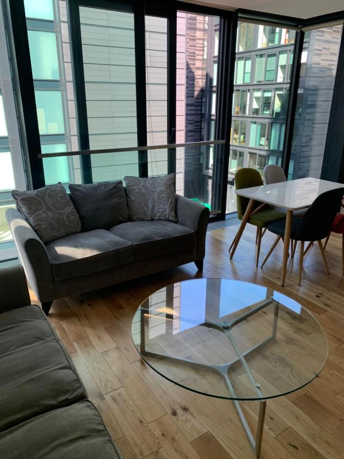 Quartermile 1 Bedroom Apartment - With Free Parking Included Edinburgh Kültér fotó