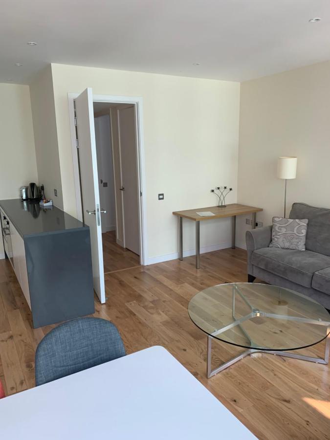Quartermile 1 Bedroom Apartment - With Free Parking Included Edinburgh Kültér fotó